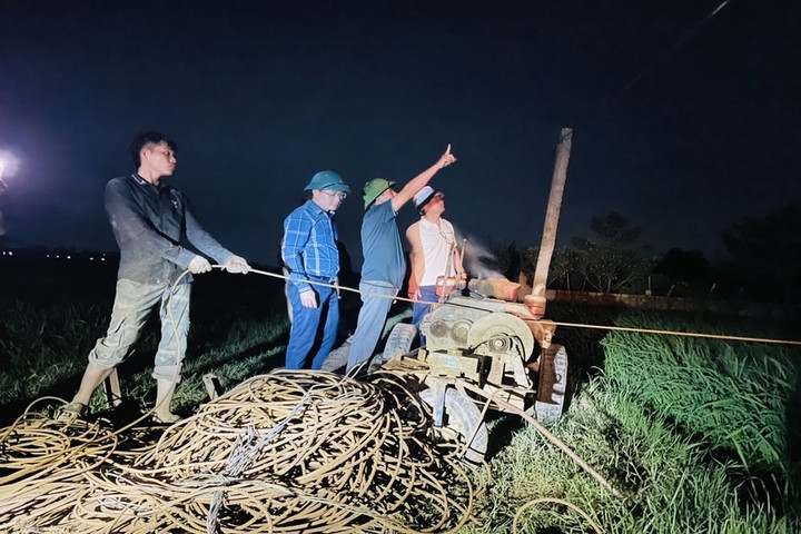 Các đơn vị thi công nỗ lực hoàn thành dự án vượt tiến độ.