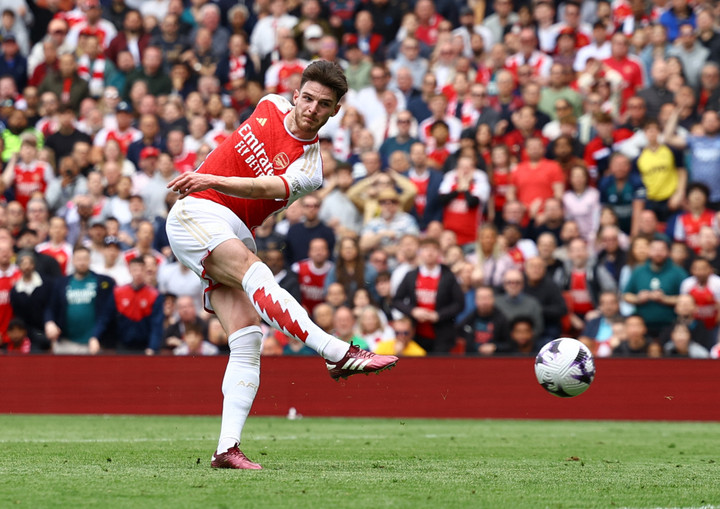 Arsenal không có bàn thắng ở tình huống này. (Ảnh: Reuters)