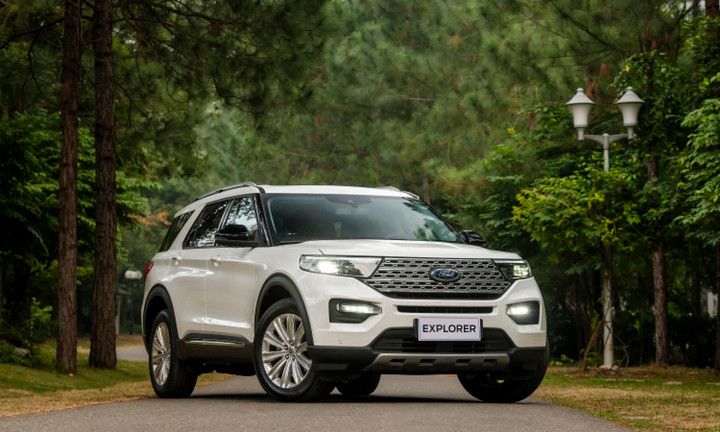 Ford Explorer là mẫu SUV lớn nhất của Ford ở thị trường Việt Nam.