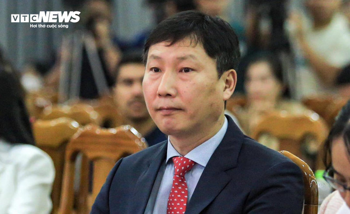 HLV Kim Sang-sik.
