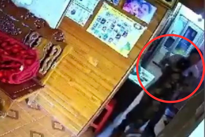 Hành vi hiếp dâm của Nguyễn Doãn Bảo bị camera nghi lại. (Ảnh cắt từ clip)