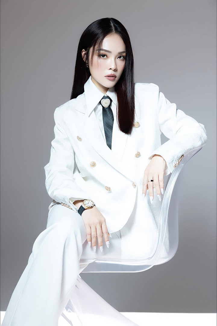 Người đẹp đến với điện ảnh một cách tình cờ.