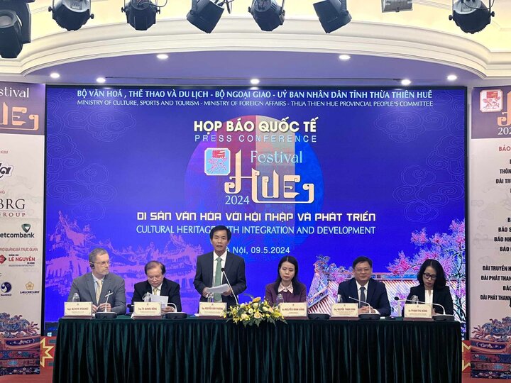 Chủ tịch UBND tỉnh Thừa Thiên Huế Nguyễn Văn Phương thông tin về Festival Huế 2024.