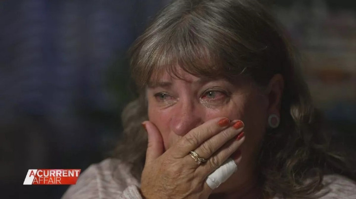 Bà Diana đau lòng trước tình trạng của con gái. (Ảnh: Nine News)