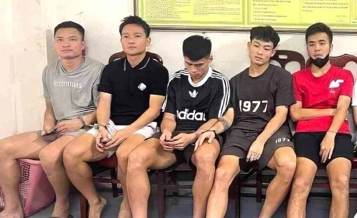5 cầu thủ Hà Tĩnh bị bắt vì liên quan đến chất cấm.