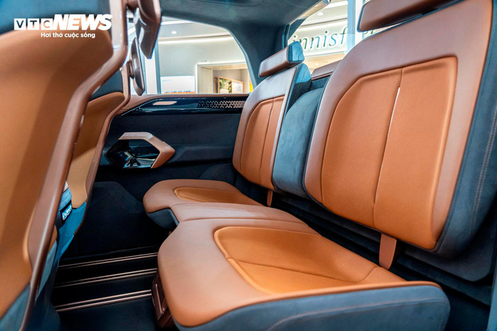 Hàng ghế thứ 2 của VinFast Wild.