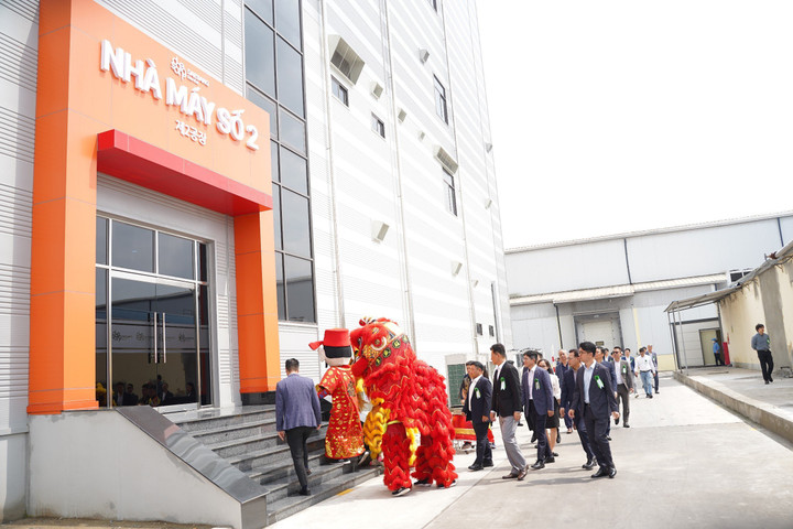 Dây chuyền sản xuất hiện đại, tự động tại Nhà máy Hưng Yên số 2 của Công ty Cổ phần Daesang Đức Việt.