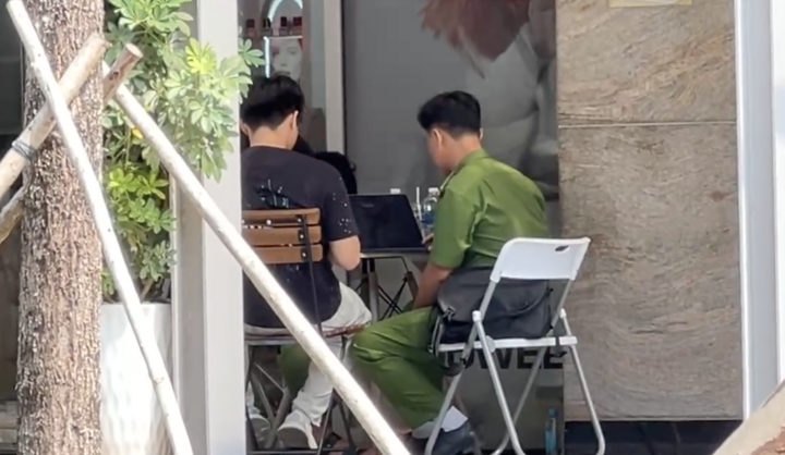 Lực lượng chức năng đang đang tích cực điều tra án mạng khiến 2 người tử vong.
