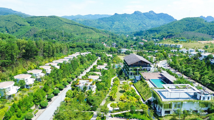Một góc không gian hình ảnh thực tế dự án Ivory Villas & Resort Hòa Bình.