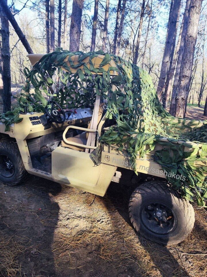 Xe ATV của quân Nga trên chiến trường Ukraine. (Ảnh: X/EAT)