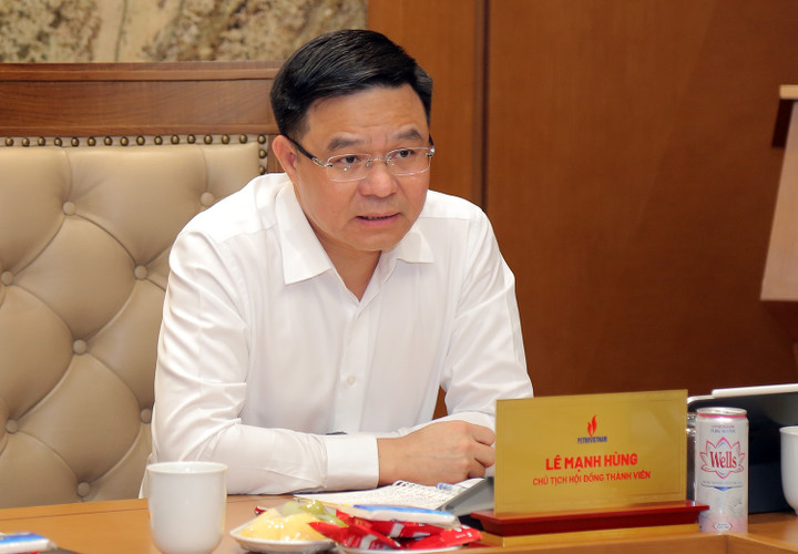 Chủ tịch HĐTV Petro Vietnam Lê Mạnh Hùng phát biểu chỉ đạo.