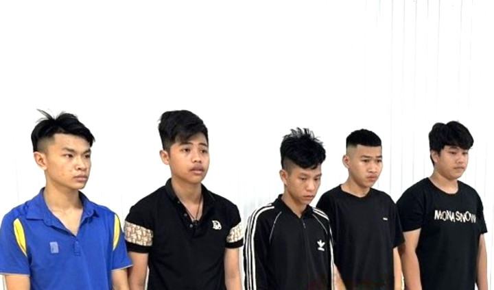 Nhóm thanh thiếu niên bị khởi tố.