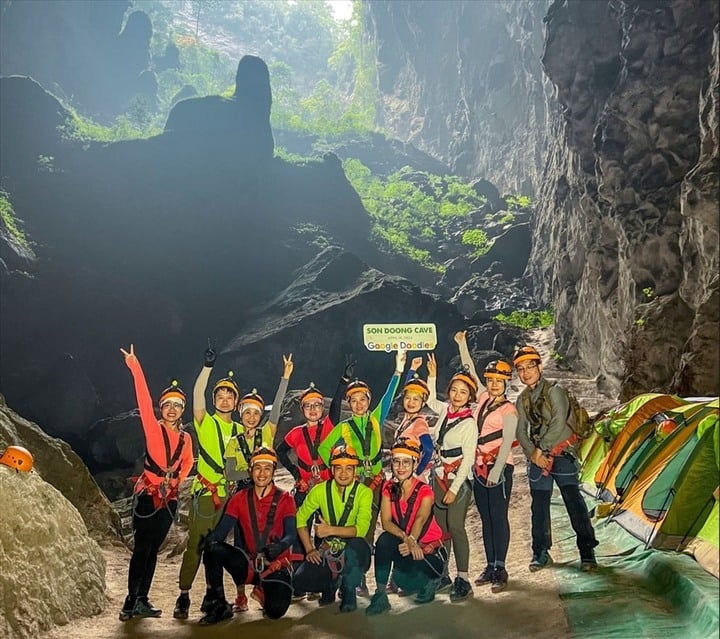 Mỗi thời điểm khác nhau, Hang Sơn Đoòng lại khoác lên mình một nét cuốn hút riêng biệt.