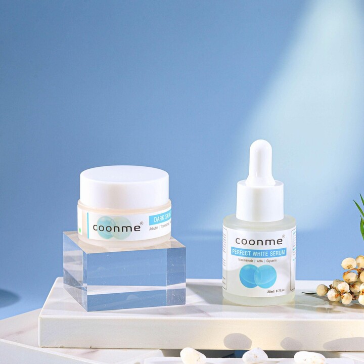 Cặp đôi kem và serum mờ thâm sáng da Coonme.