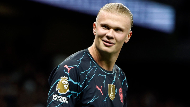 Man City chiếm ưu thế trong cuộc đua vô địch Ngoại Hạng Anh.