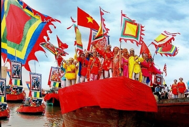 Được công nhận là Di sản văn hóa phi vật thể quốc gia, lễ hội Cầu Ngư là một hoạt động không thể thiếu của cư dân vùng biển Quảng Bình.
