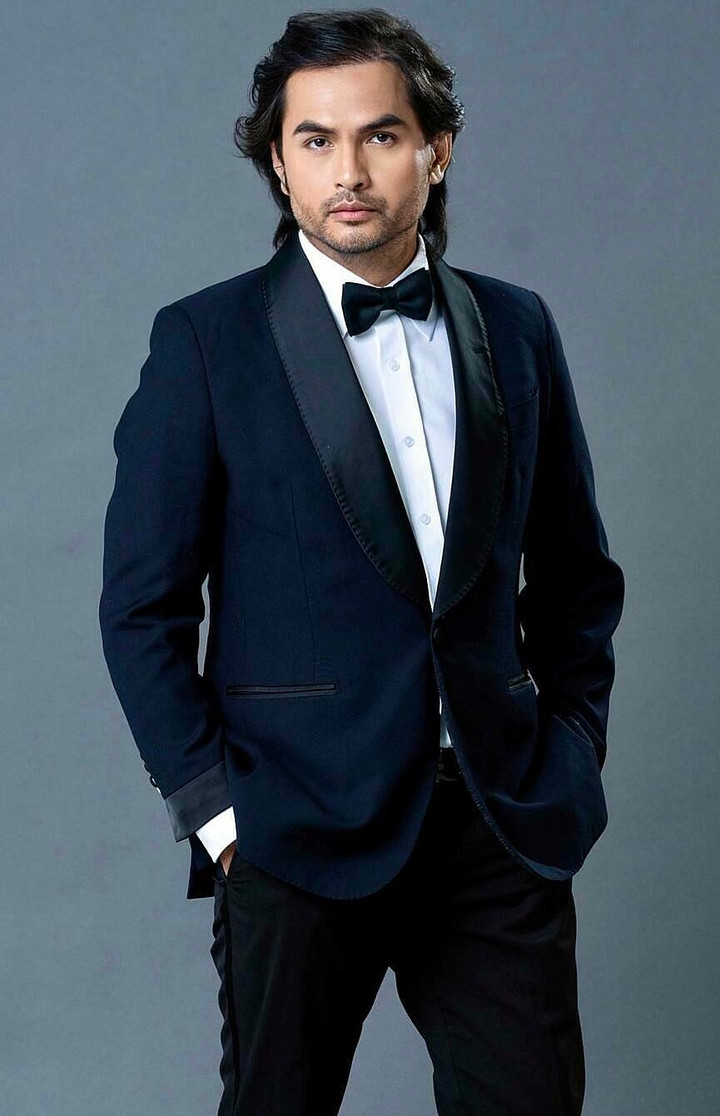 Nam diễn viên đột ngột qua đời tại Mỹ khiến khán giả bàng hoàng.