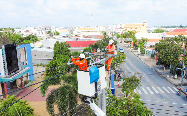 Đảm bảo điện an toàn, ổn định và liên tục là nhiệm vụ hàng đầu của ngành trong năm 2024.