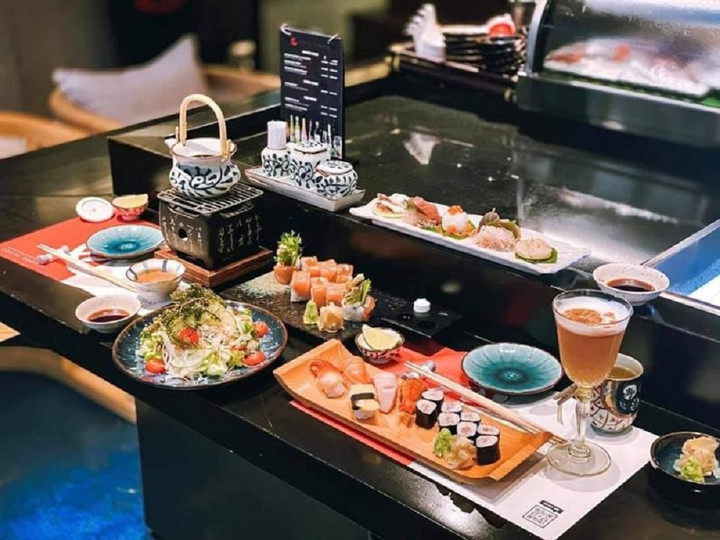 Nhà hàng Nhật Bản Costa Robata