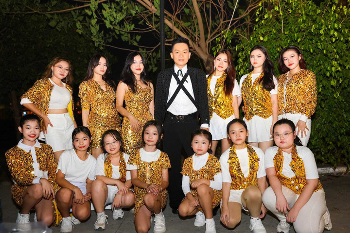 Kỳ Phương vẫn thường xuyên xuất hiện trên các sân khấu ca nhạc với vai trò ca sĩ hoặc đạo diễn.