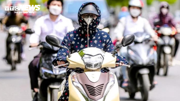 Áo chống nắng dày hay mỏng cản tia UV tốt hơn? (Ảnh minh hoạ: Đắc Huy)