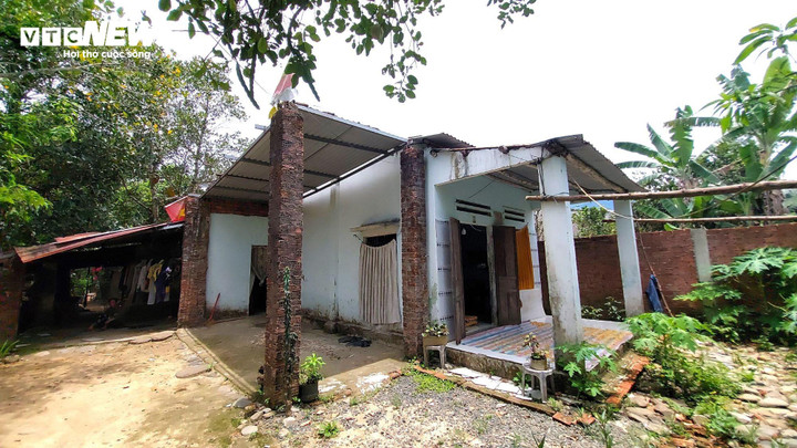 Căn nhà của bà Vũ Thị Hạnh xuống cấp.