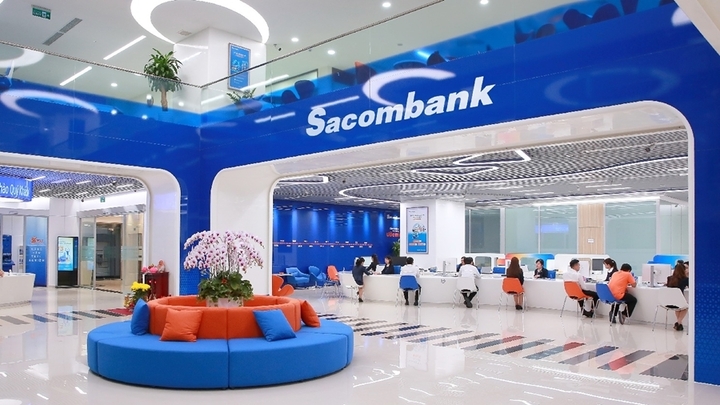 Ngân hàng tư nhân cung cấp đa dạng các dịch vụ tài chính. (Ảnh: Sacombank)
