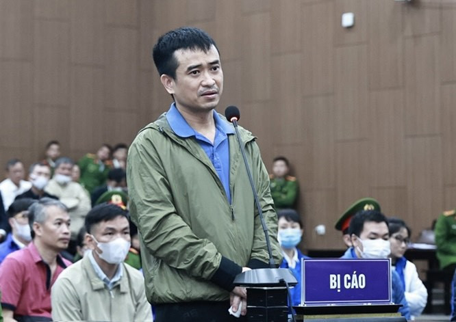 Bị cáo Phan Quốc Việt.