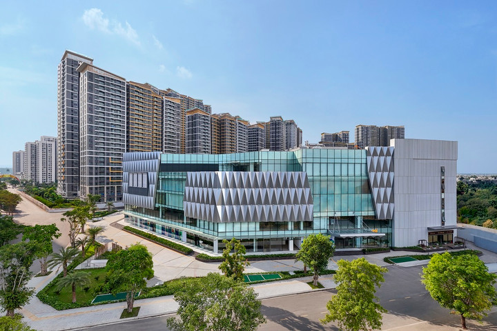 Vincom Mega Mall Grand Park - TTTM đầu tiên tại Việt Nam được xây dựng với chủ đề “Park-in-Mall” đã sẵn sàng cho sự kiện khai trương kỹ thuật ngày 1/6.