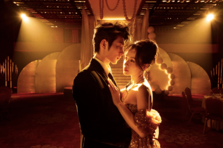 Chi Pu đóng MV cùng nam diễn viên Phàn Trị Hân.