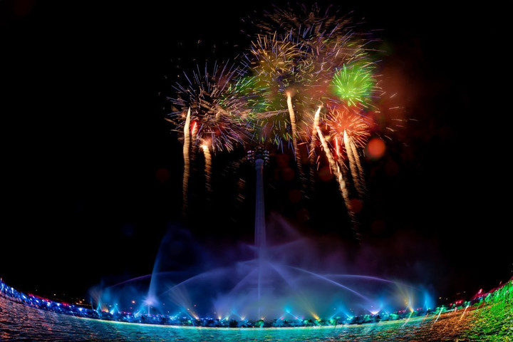 Đại nhạc hội Wonder Island sẽ được khép lại với màn pháo hoa rực rỡ, thắp sáng bầu trời Vũ Yên.