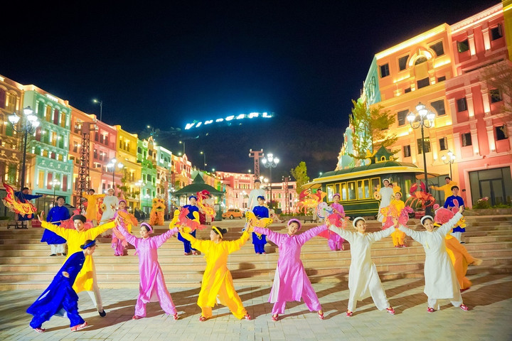 Loạt trải nghiệm cực đỉnh mới đón hè 'cập bến' Vinpearl Harbour - 3