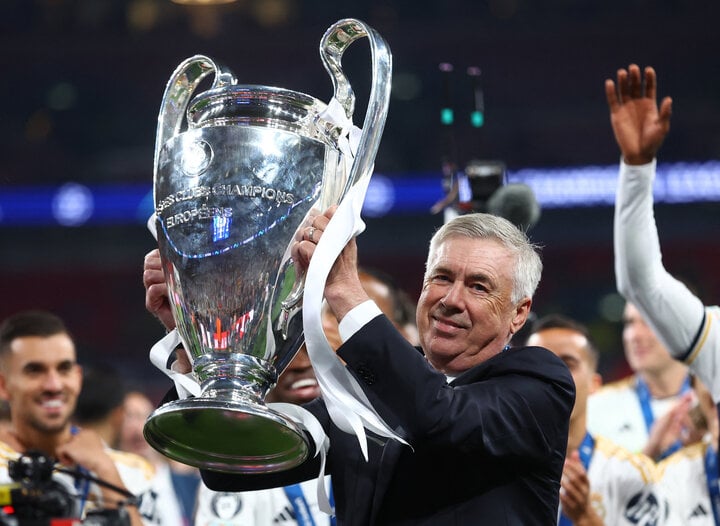 Huấn luyện viên Carlo Ancelotti cùng Real Madrid giành chức vô địch Champions League 2023/24