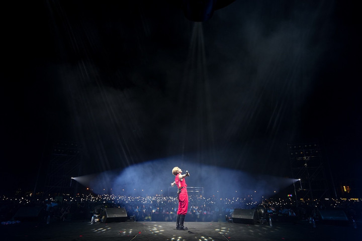 Idol XIUMIN cùng 100.000 khán giả bùng nổ trong đêm nhạc tại 'đảo thiên đường' Vũ Yên - 3