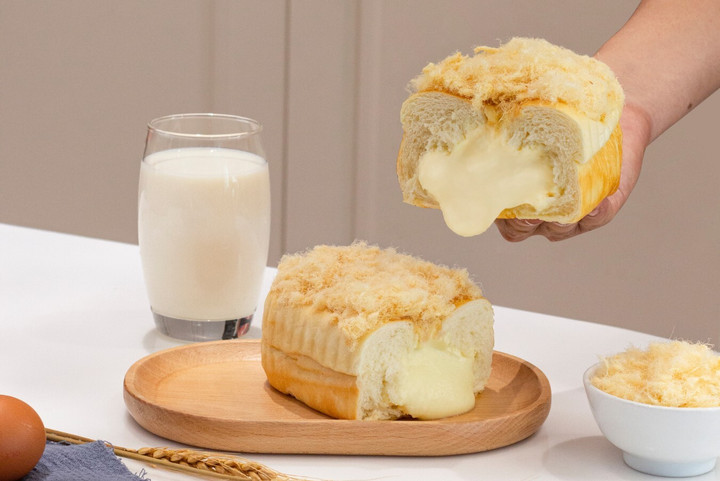 'Cơn sốt' bánh mì phô mai Hoàng Kim đổ bộ Sugar Town - 2