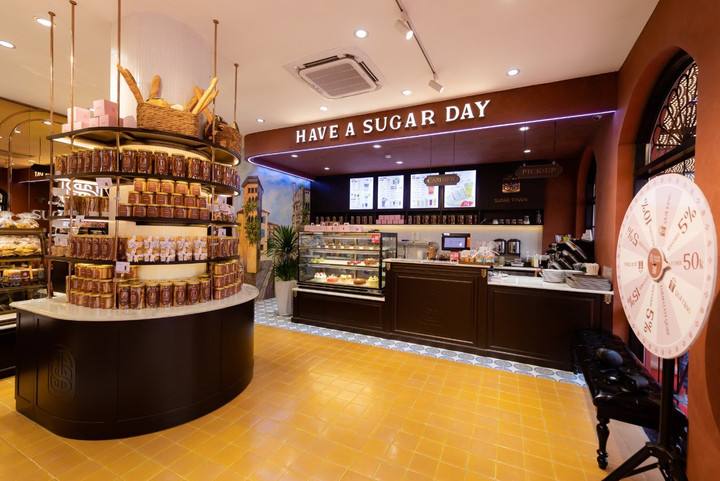 'Cơn sốt' bánh mì phô mai Hoàng Kim đổ bộ Sugar Town - 3