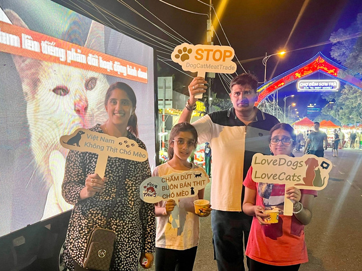 Người dân ủng hộ chương trình tại Đà Nẵng.