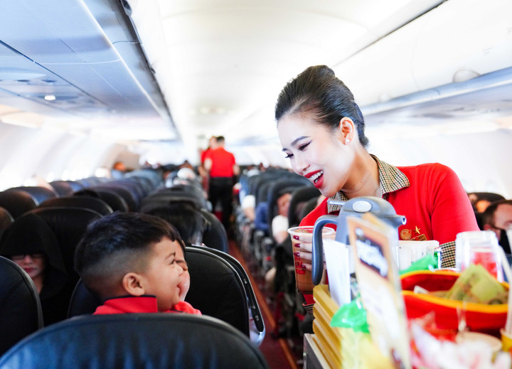 Những người đem đến nụ cười cho hành khách - 3