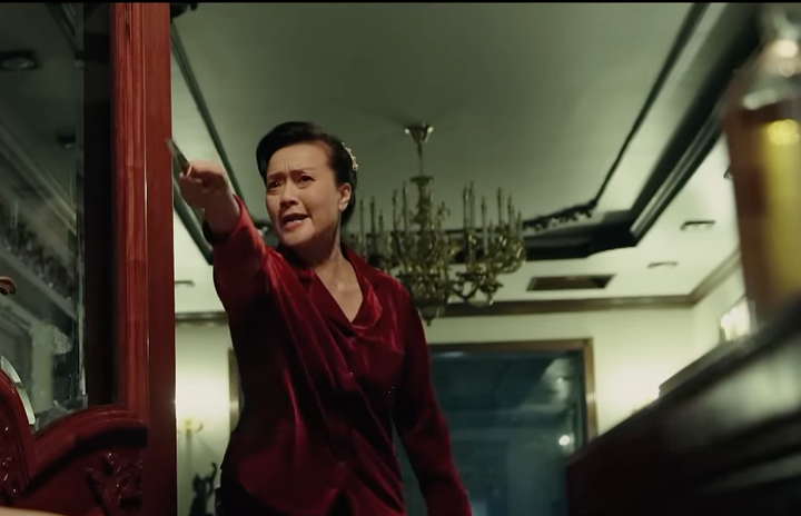 Vân Dung khẳng định phụ nữ không ai có thể yêu thích vai người mẹ tệ bạc như bà Thư.