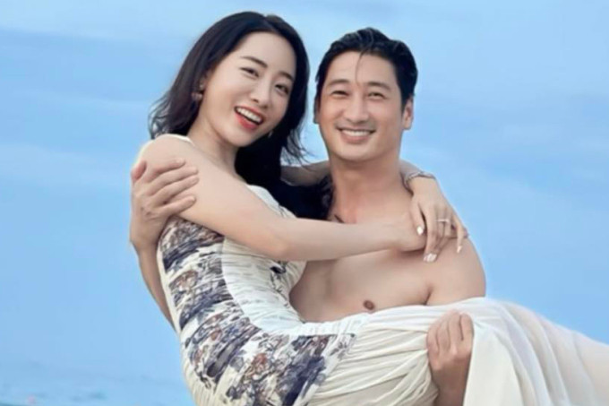 Ngọc Quỳnh được cho là đang hẹn hò với nữ diễn viên Thuỳ Anh.