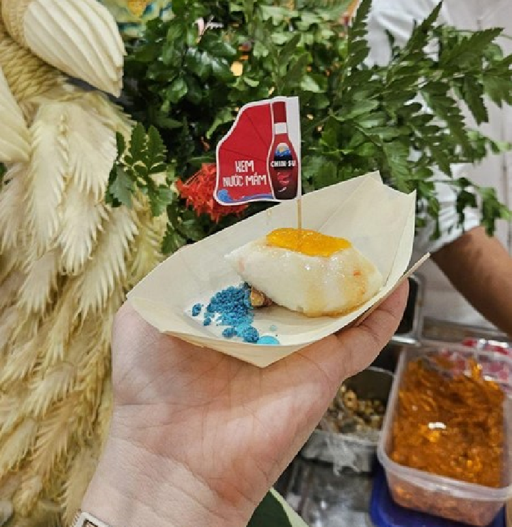 Kem nước mắm, món ngon gây chú ý đặc biệt tại sự kiện được các nghệ nhân sáng tạo.