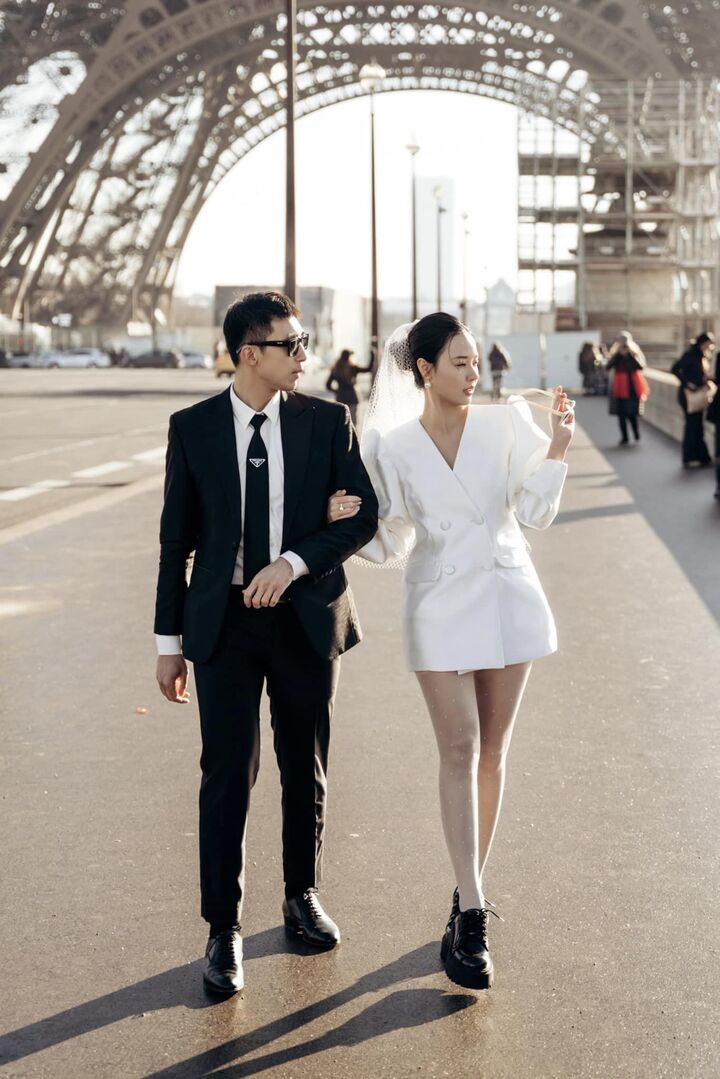 Chồng sắp cưới của Midu tên là Trần Duy Minh Đạt.