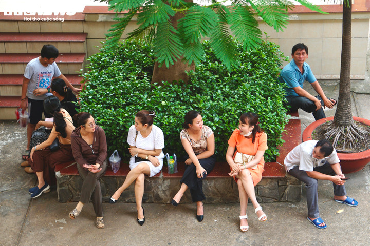 Hầu hết phụ huynh đều không đặt gánh nặng thi cử lên các con.