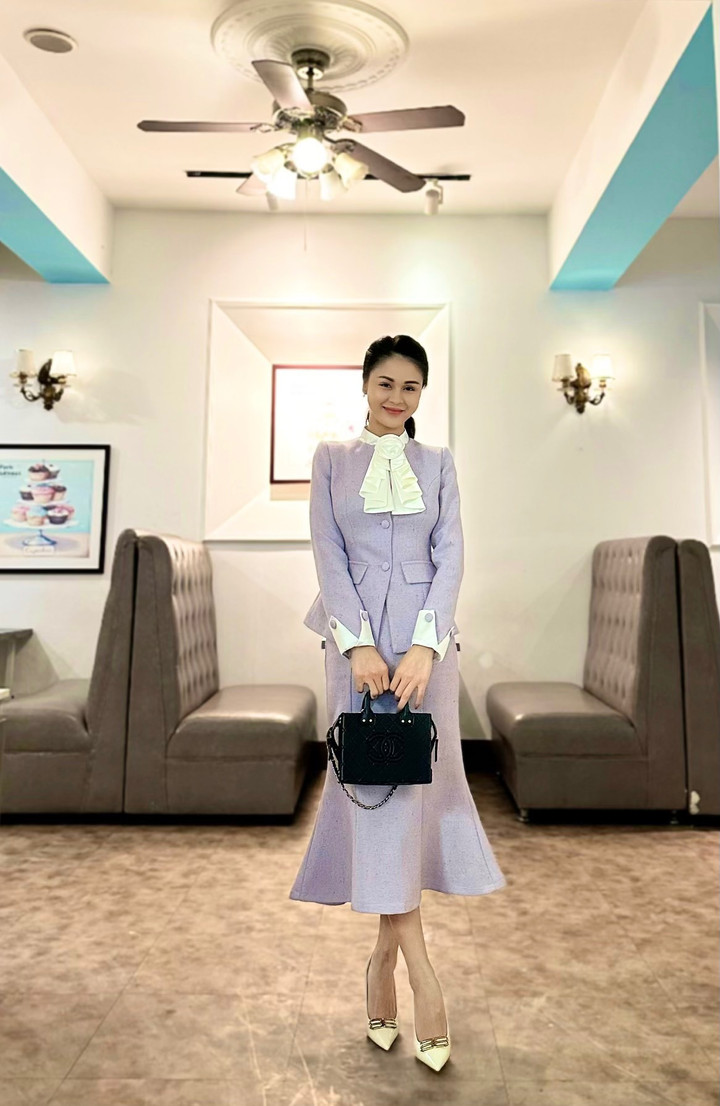 Trang phục của Lương Thu Trang trong phim nhận được nhiều lời khen.