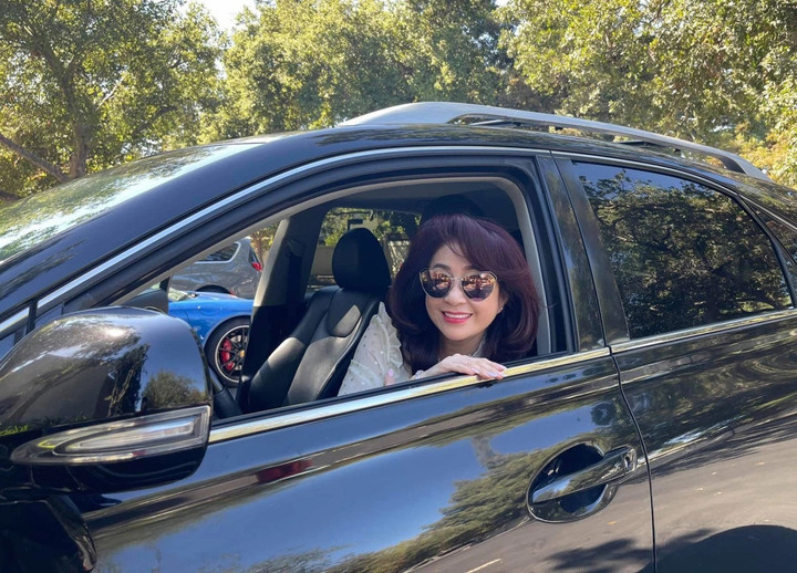 Bây giờ Thoại Mỹ đã có nhiều kinh nghiệm trong cuộc sống, đạt được vinh quang trong nghề nghiệp.