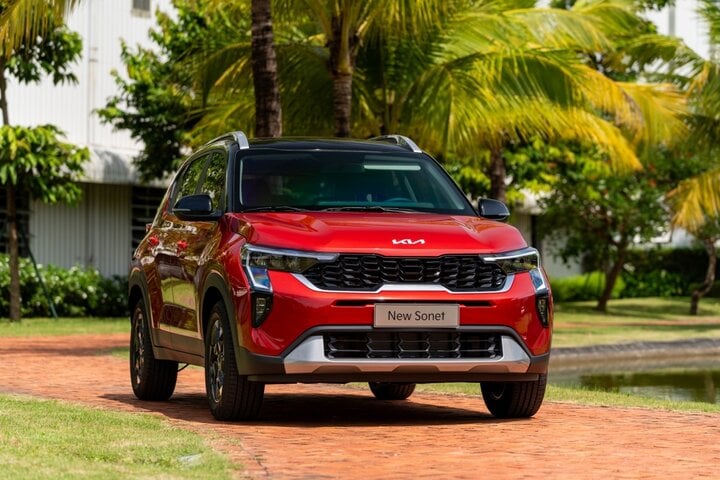 Kia Sonet 2024 ra mắt Việt Nam, Seltos được bổ sung 2 phiên bản mới - 1