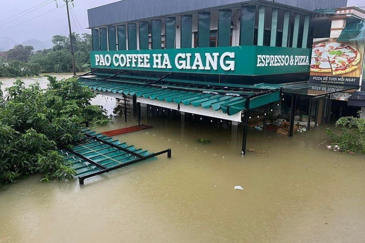 Tại tỉnh Hà Giang, có điểm ngập sâu đến 2m.