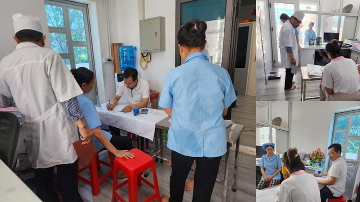 Thực hiện khám sức khoẻ định kỳ cho công nhân tại xưởng là một yêu cầu trong HACCP.