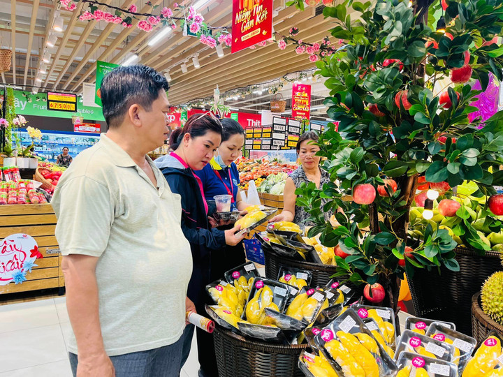 Co.opmart, Co.opXtra tổ chức lễ hội thực phẩm tươi sống hàng tuần.