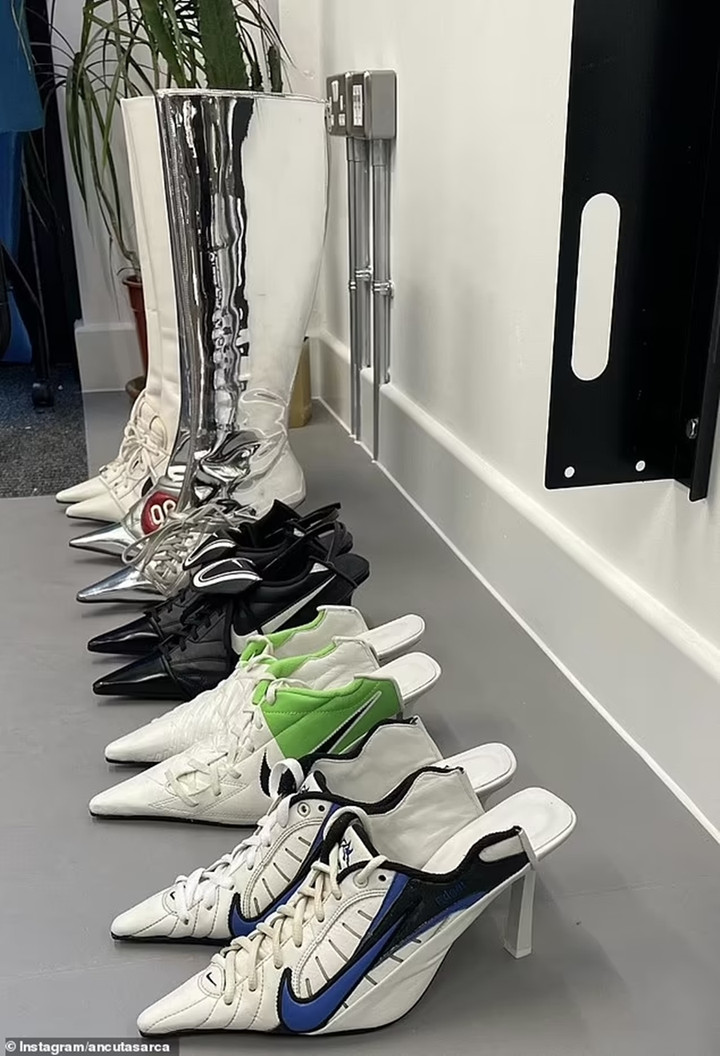 Nhà thiết kế Ancuta Sarca mang sức sống mới cho những đôi giày bóng đá cũ và biến chúng thành những đôi giày cao gót thời thượng. (Ảnh: Instagram)